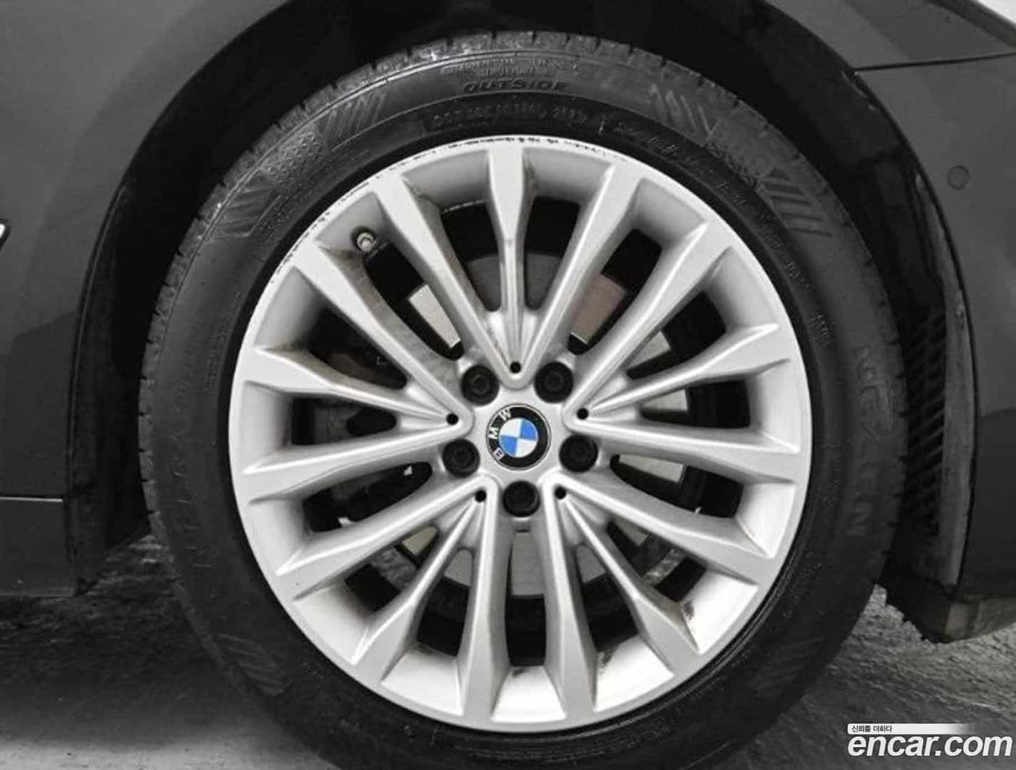 5-Series BMW 2023.0-OUTER-005