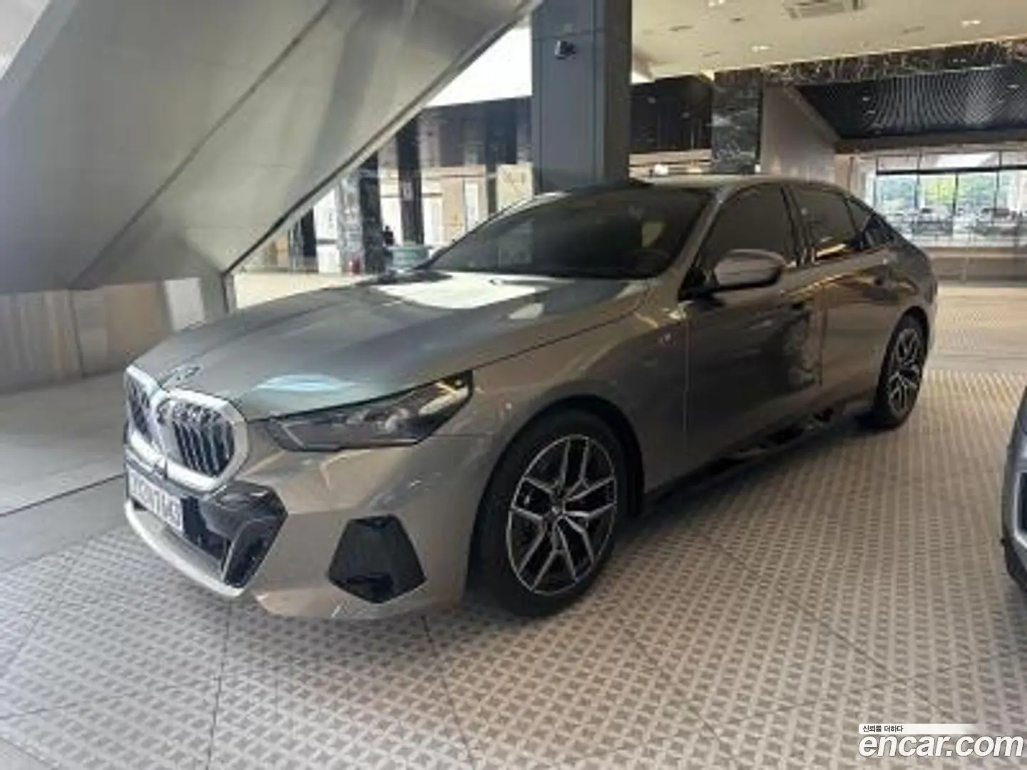 Main__Slider__Photo:5-Series BMW 2025.5-0