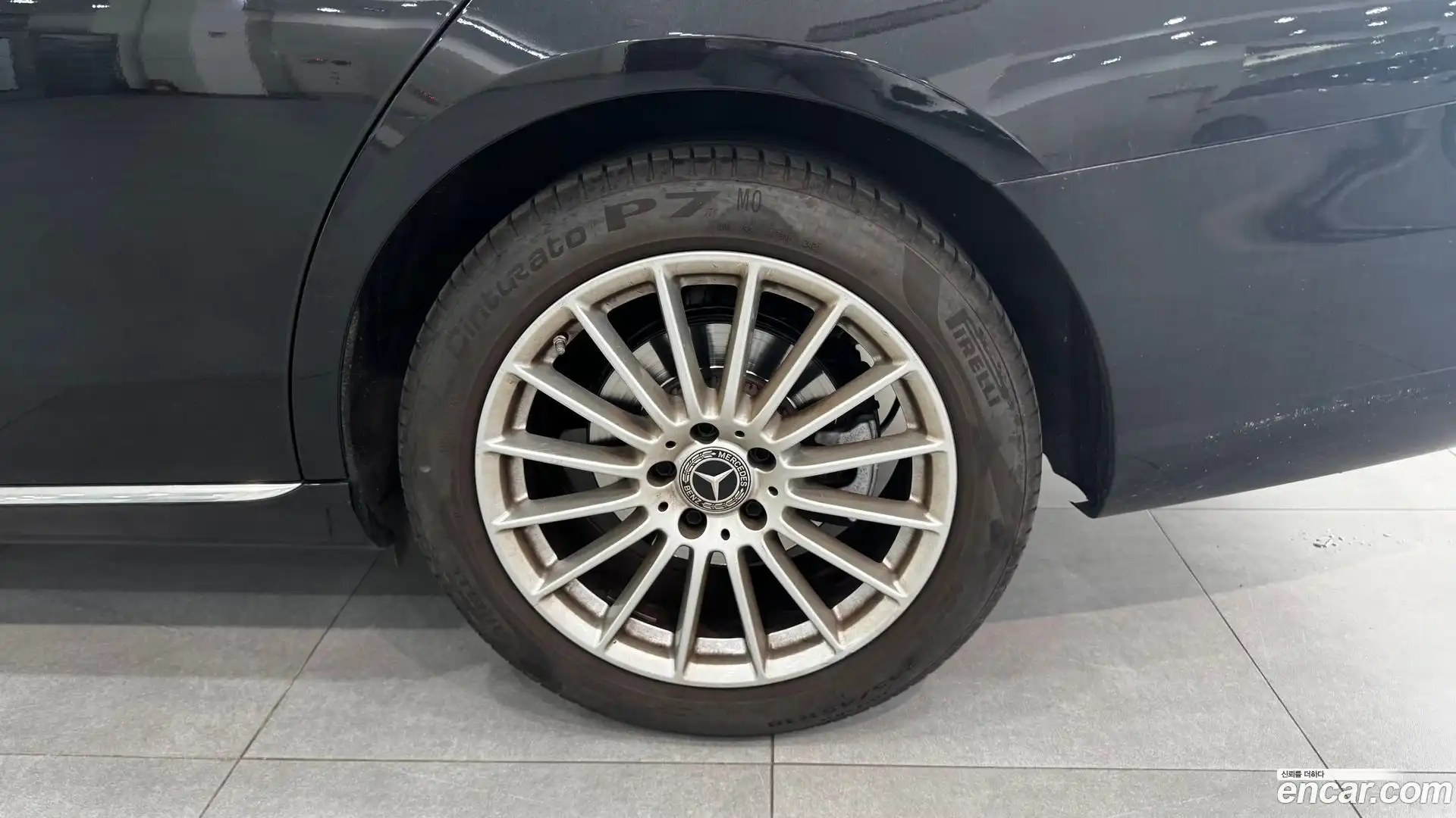 E-Class Mercedes-Benz 2021.11-OUTER-005