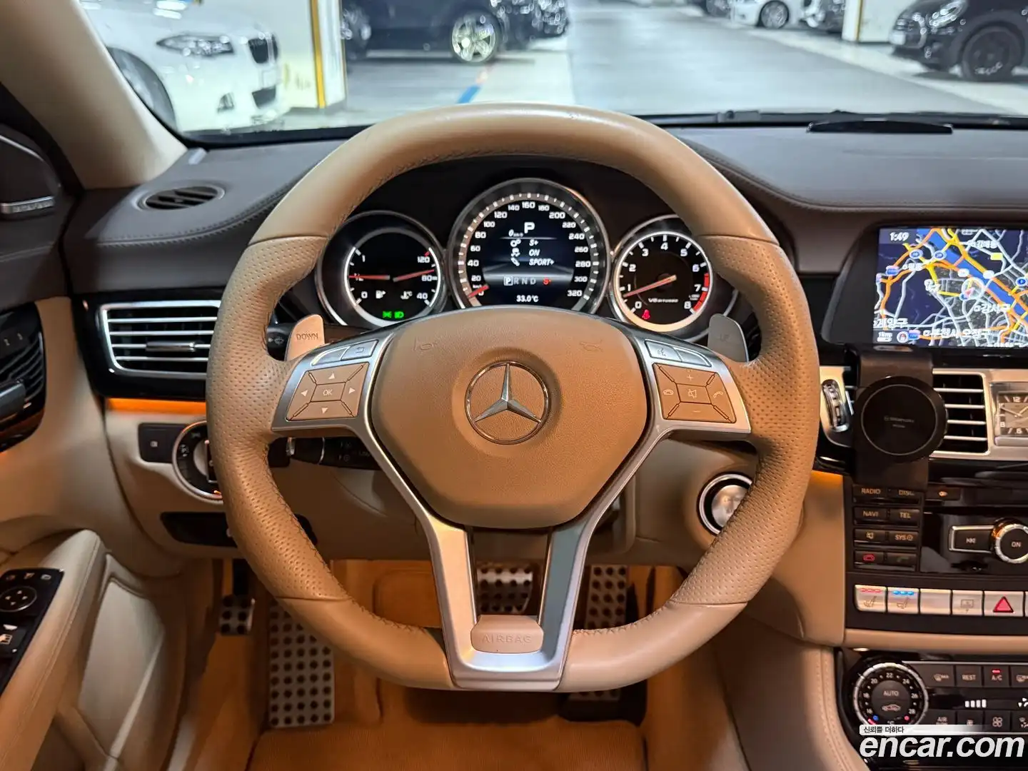 CLS-Class Mercedes-Benz 2012.10-OPTION-016