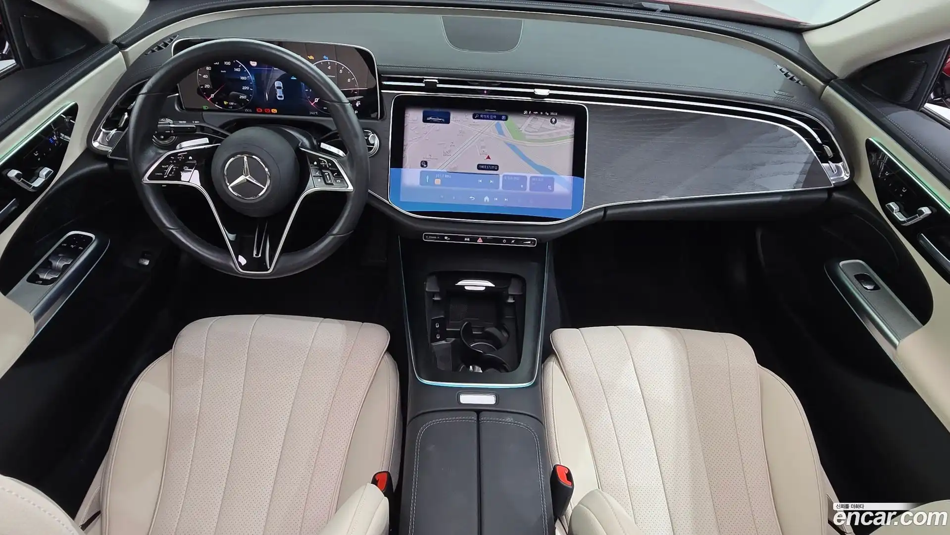 E-Class Mercedes-Benz 2025.7-INNER-007