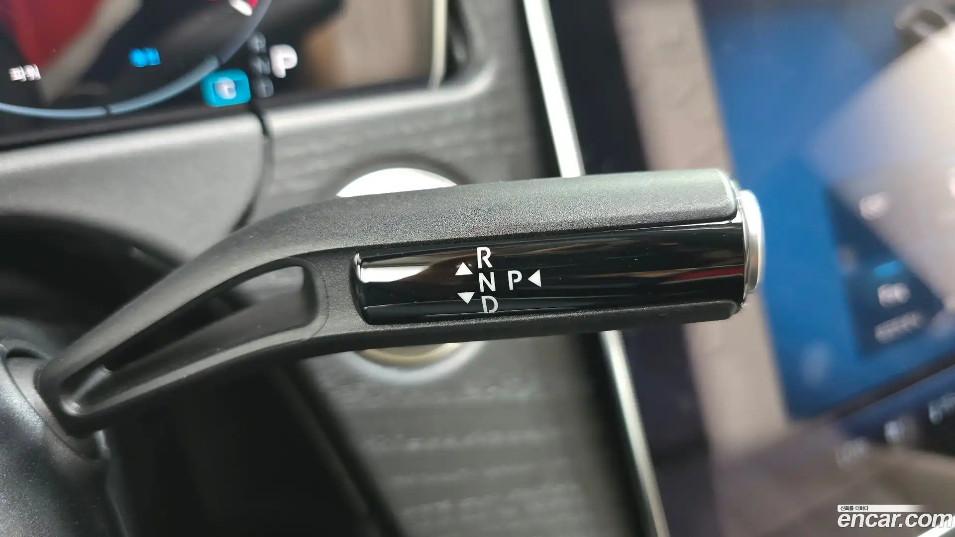 E-Class Mercedes-Benz 2025.7-INNER-009