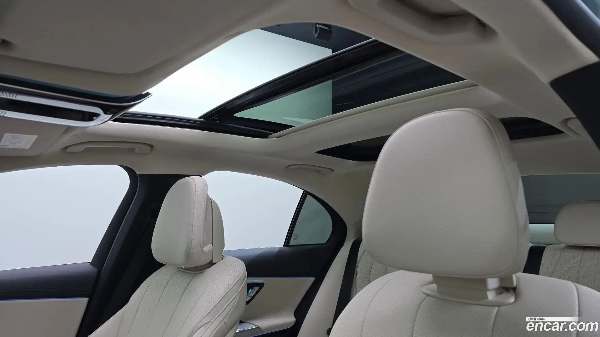 E-Class Mercedes-Benz 2025.4-OPTION-023