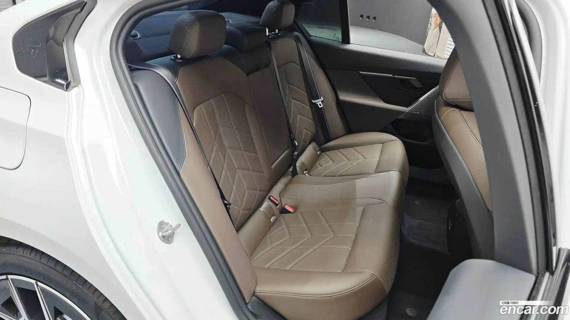 5-Series BMW 2025.10-OPTION-015