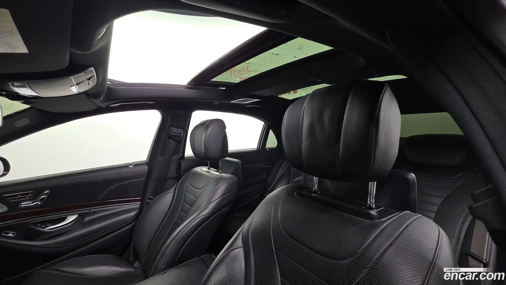 S-Class Mercedes-Benz 2017.10-OPTION-018