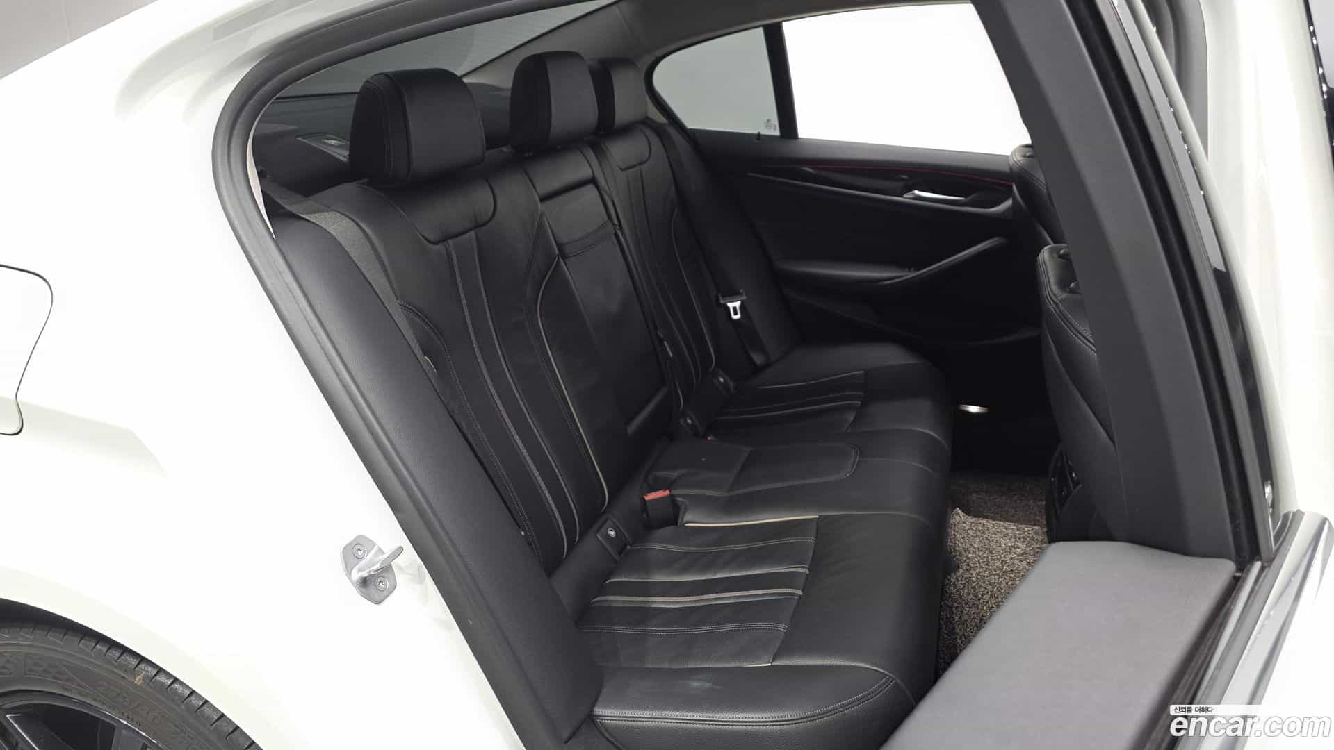 5-Series BMW 2018.6-OPTION-015
