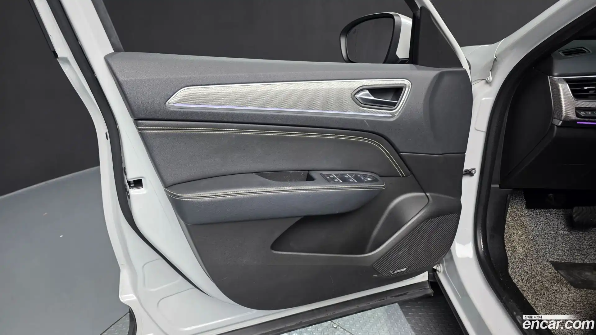XM3 Renault Korea 2024.1-INNER-034