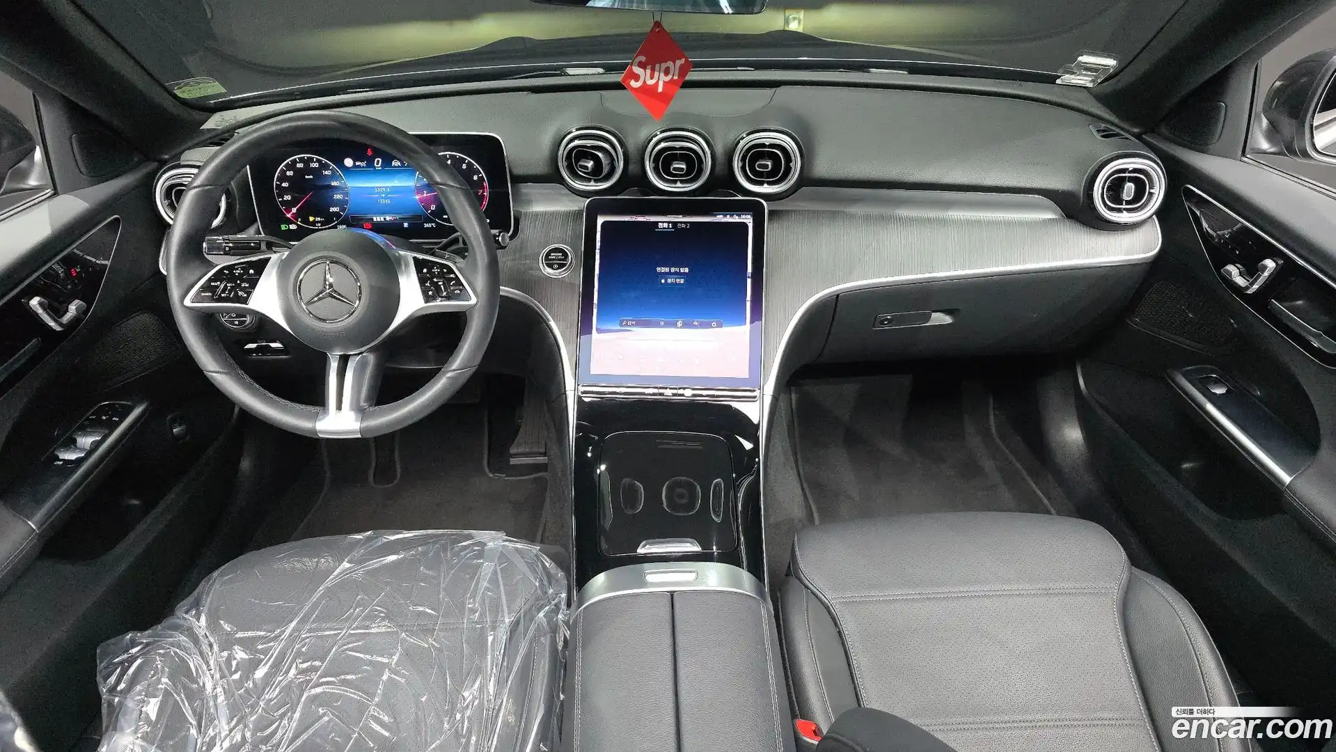 C-Class Mercedes-Benz 2023.11-INNER-007