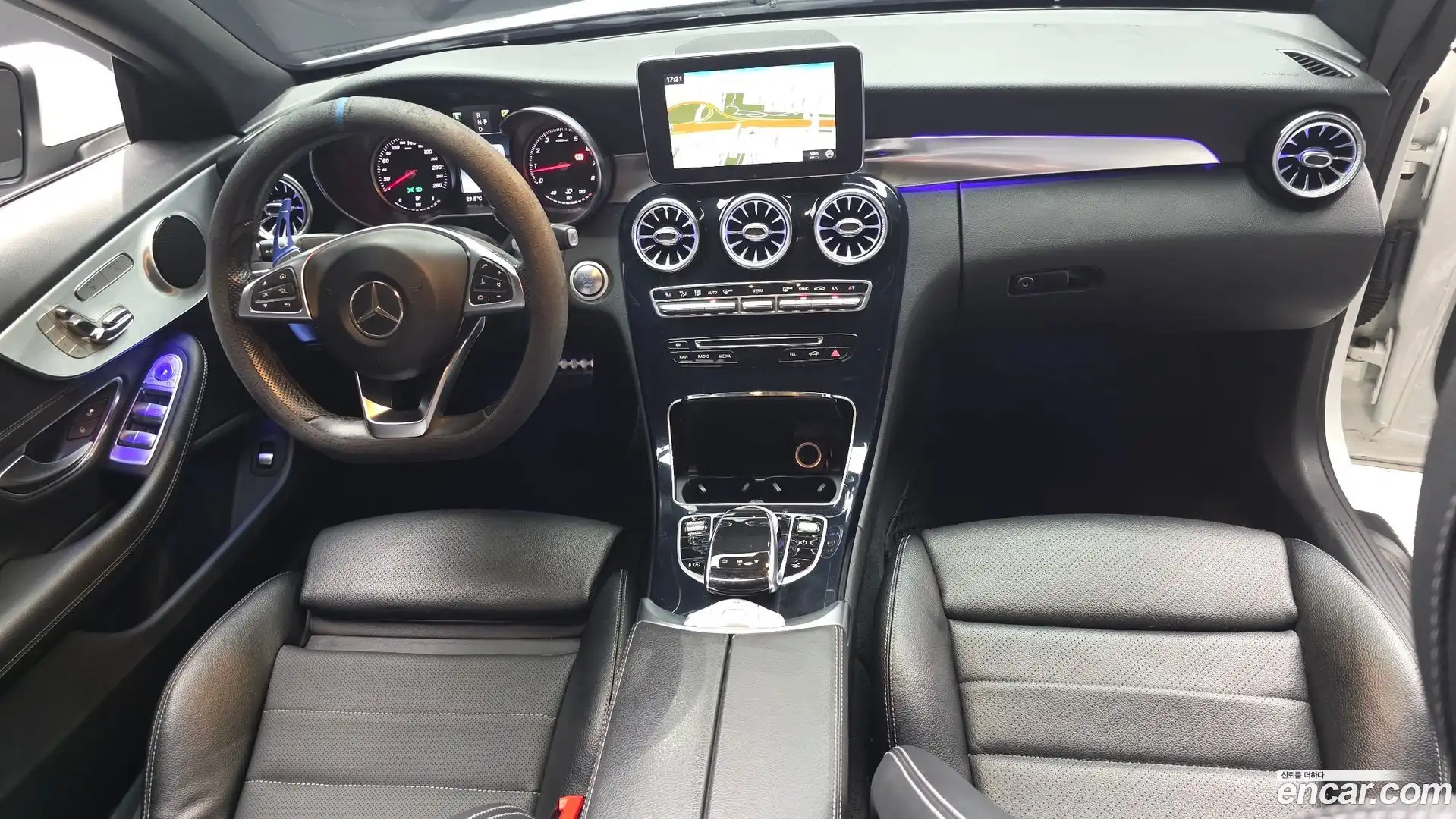 C-Class Mercedes-Benz 2016.11-INNER-007