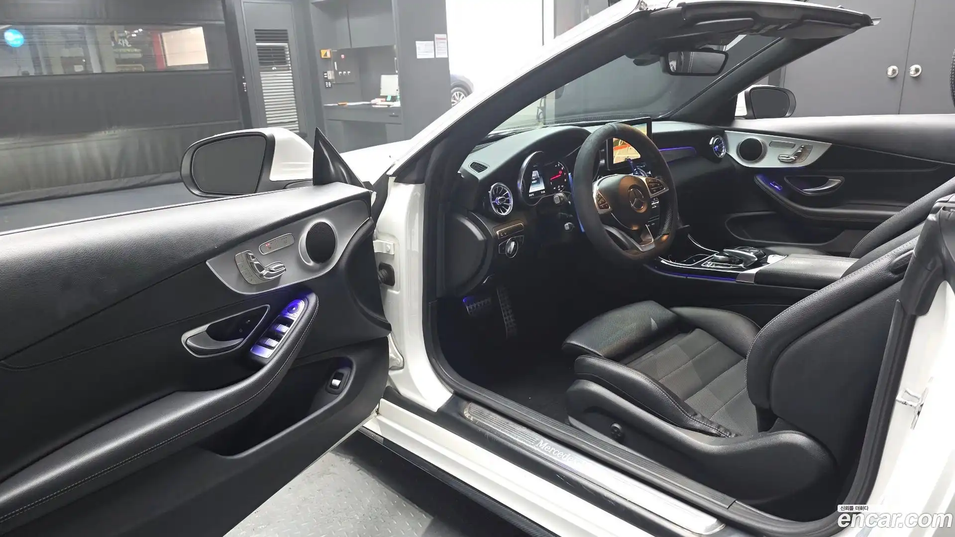 C-Class Mercedes-Benz 2016.11-INNER-010