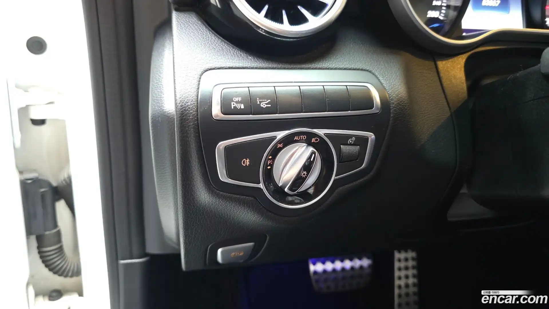 C-Class Mercedes-Benz 2016.11-OPTION-023
