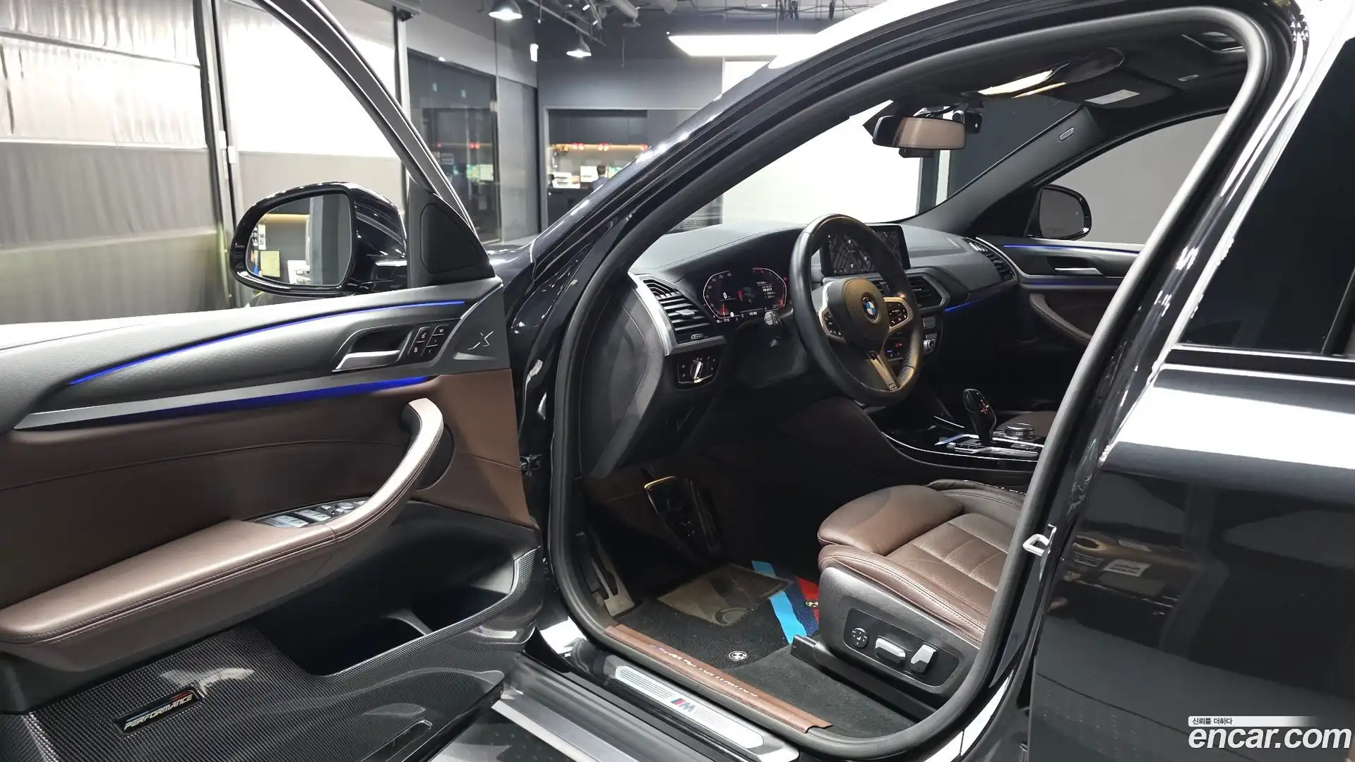 X4 BMW 2021.3-INNER-010
