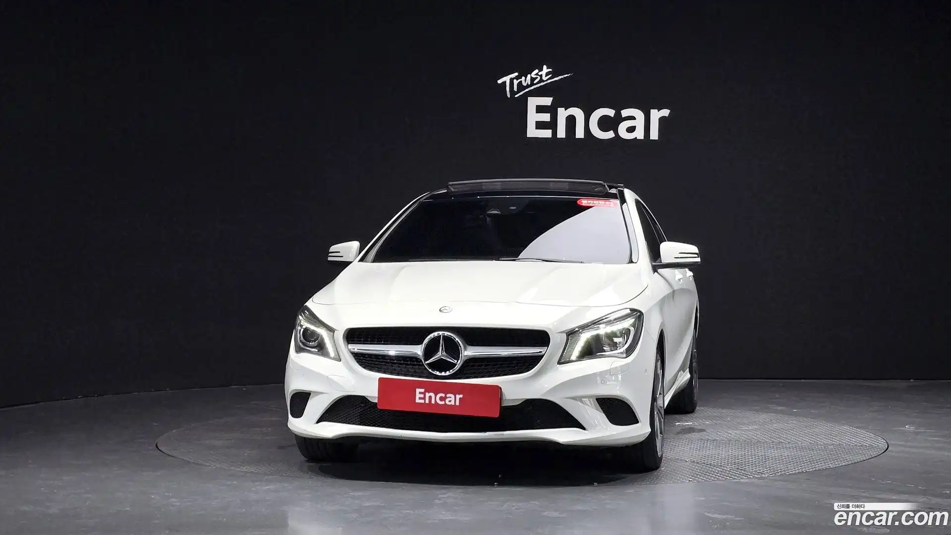 CLA-Class Mercedes-Benz 2015.4-OUTER-003