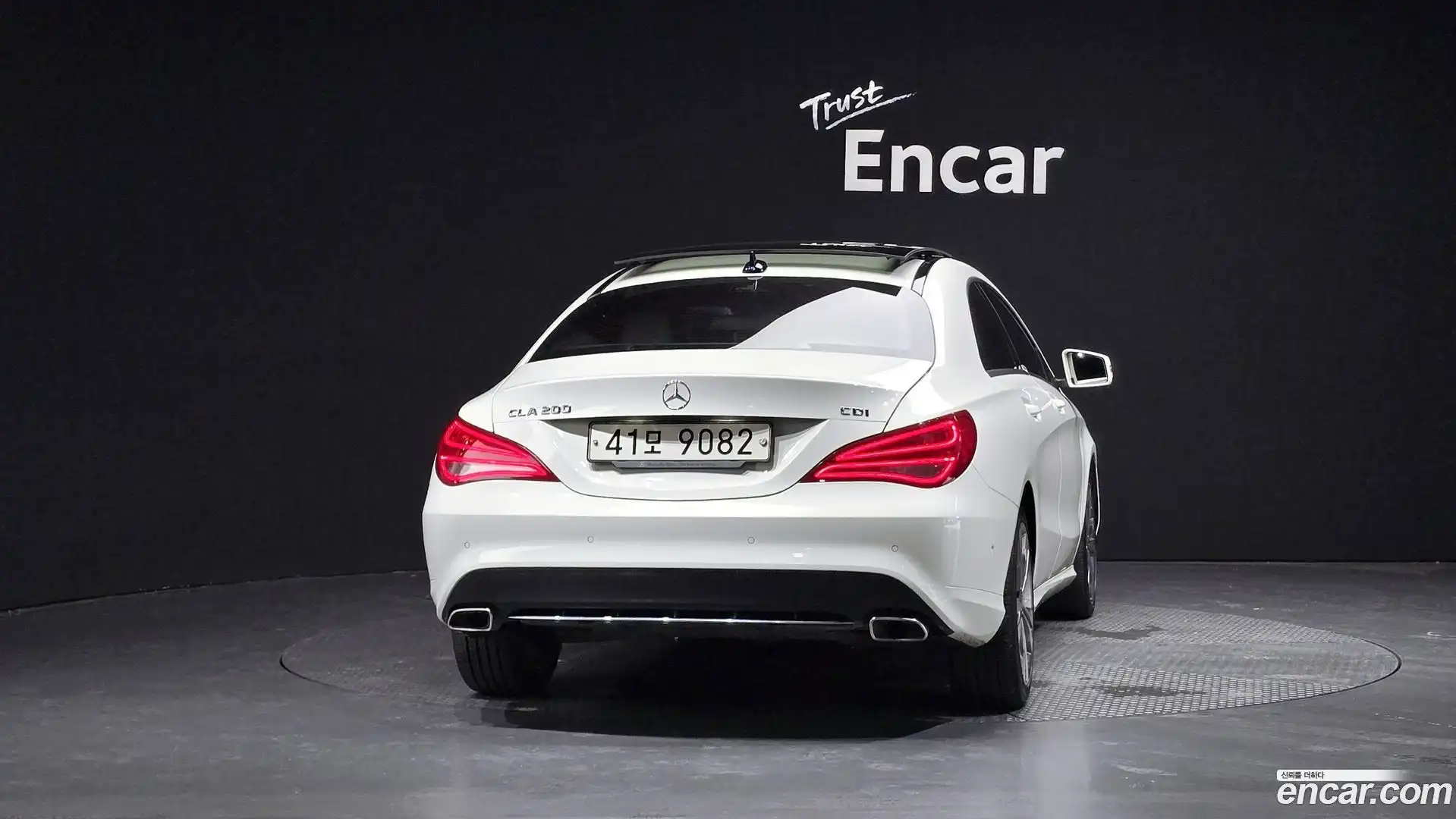 CLA-Class Mercedes-Benz 2015.4-OUTER-004