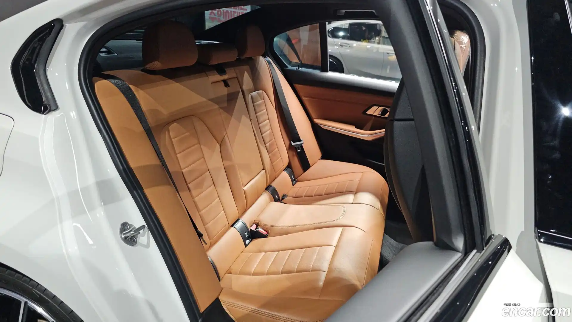 3-Series BMW 2023.8-OPTION-015