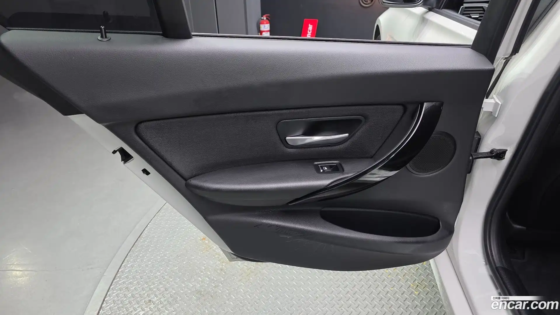 3-Series BMW 2018.1-INNER-035