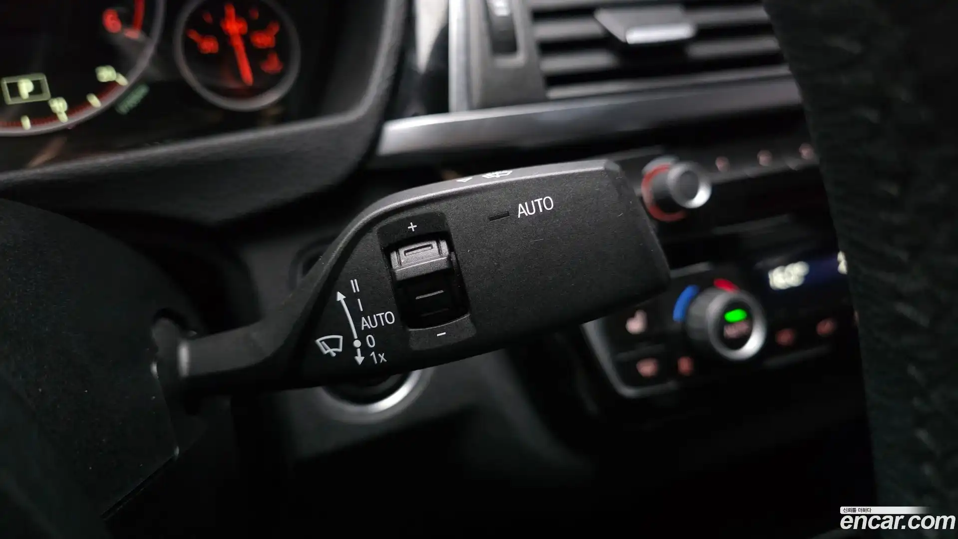 3-Series BMW 2018.1-OPTION-040