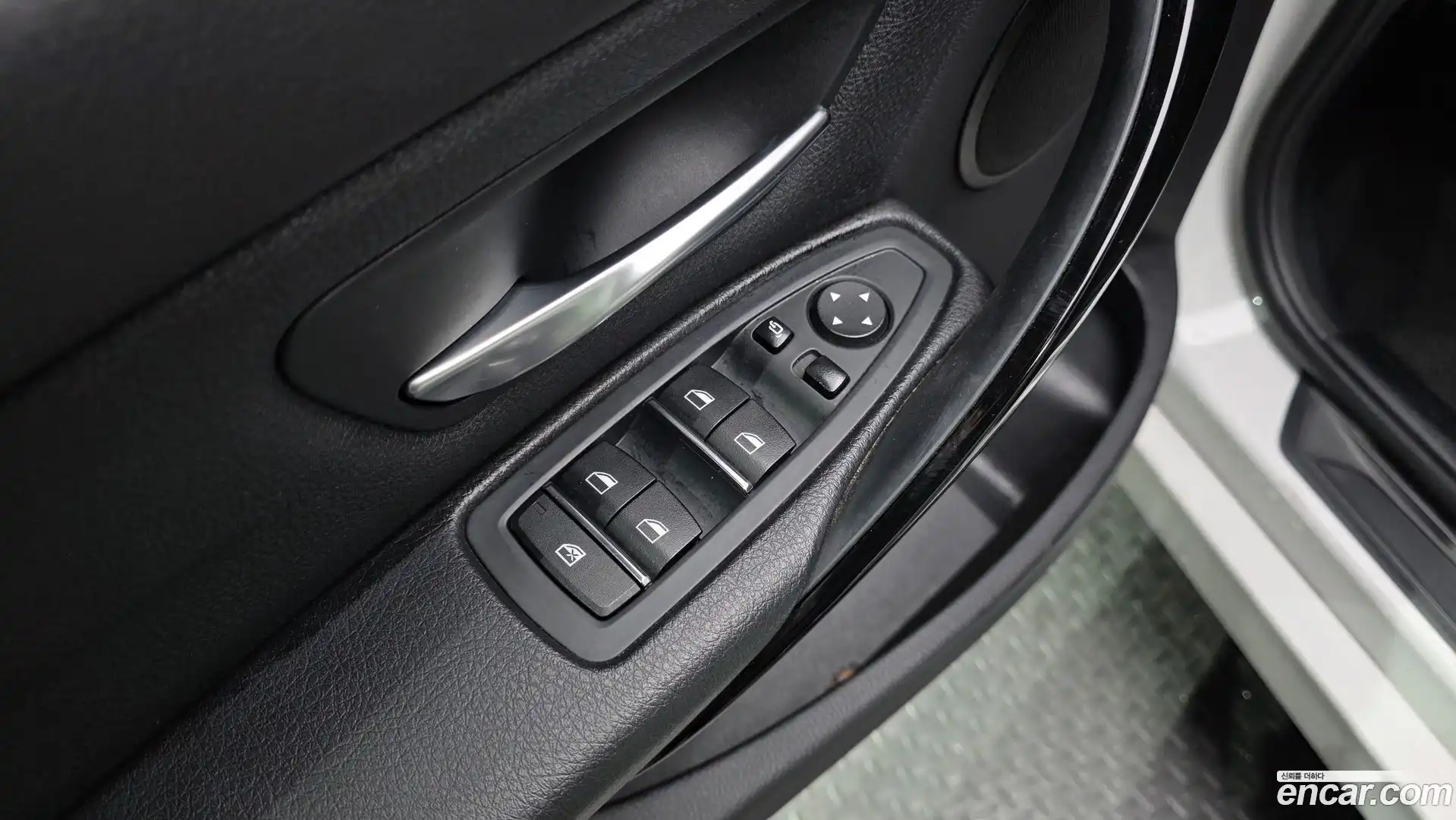 3-Series BMW 2018.1-OPTION-043