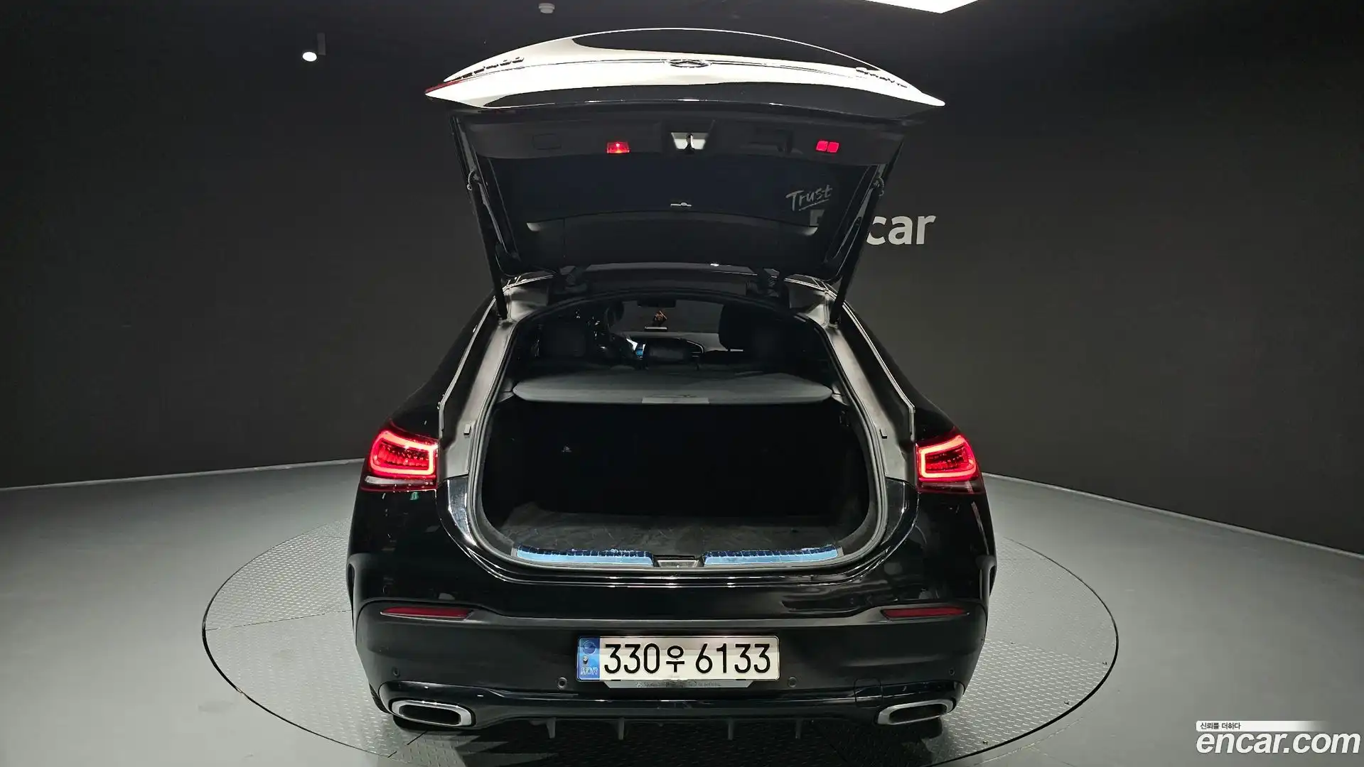 GLE-Class Mercedes-Benz 2022.8-OPTION-024