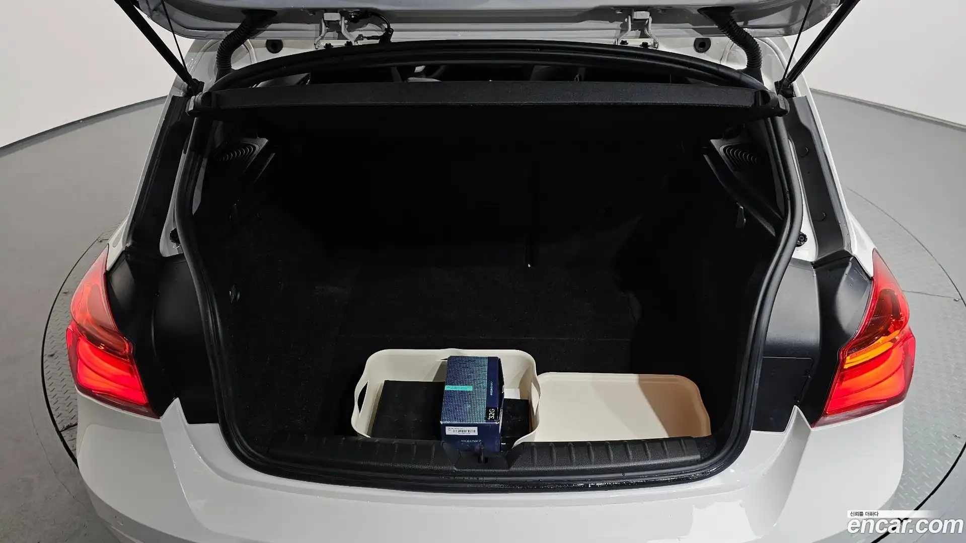 1-Series BMW 2019.6-OPTION-021