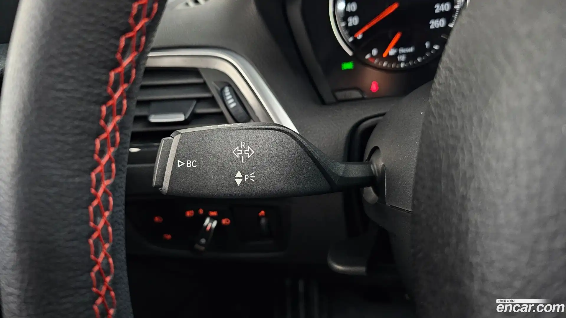1-Series BMW 2019.6-OPTION-042