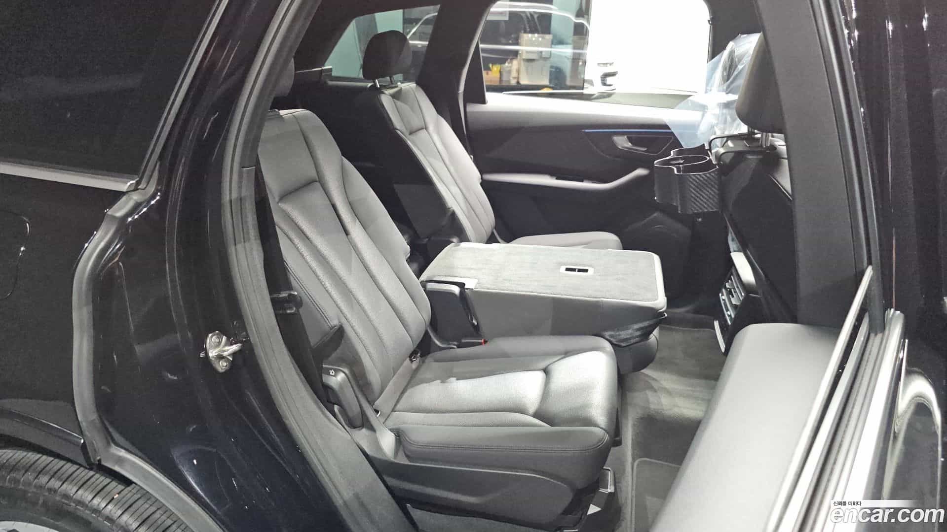 Q7 Audi 2020.4-OPTION-015