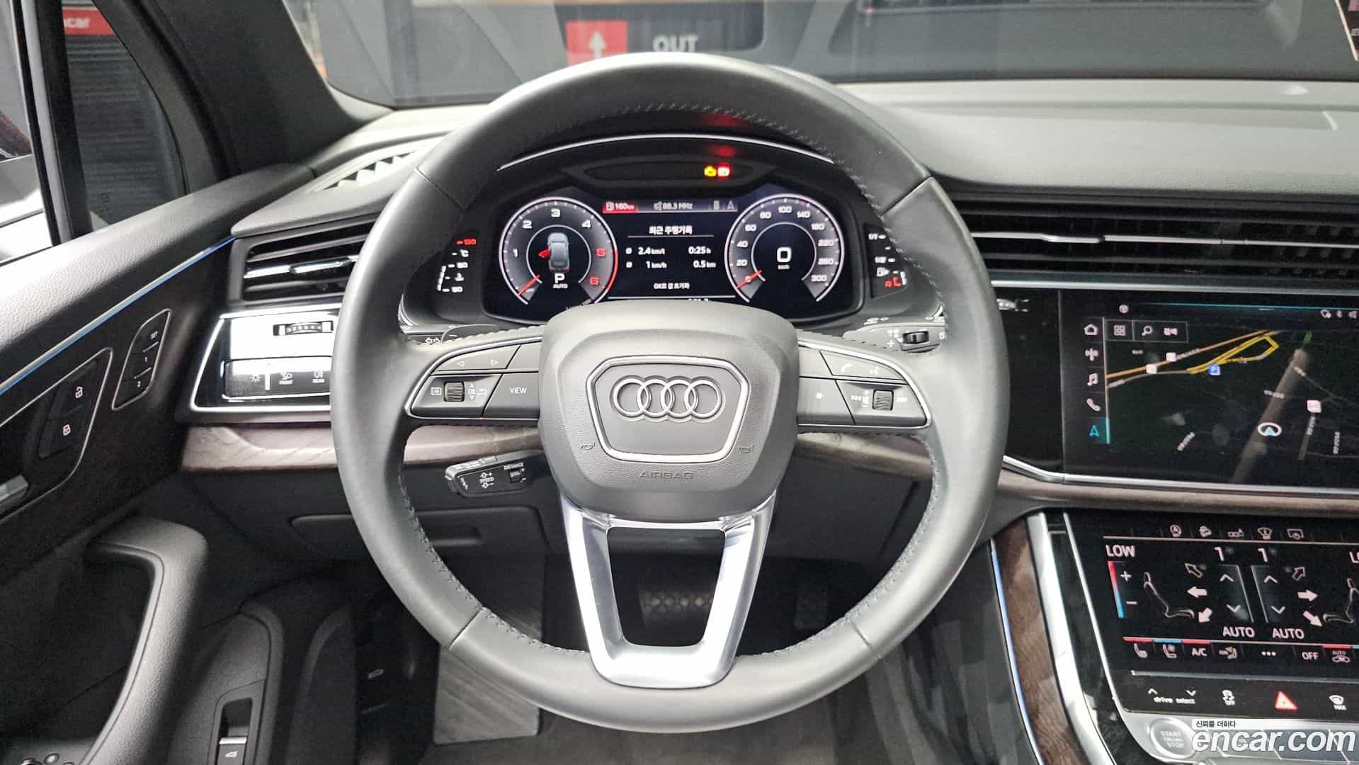 Q7 Audi 2020.4-OPTION-017