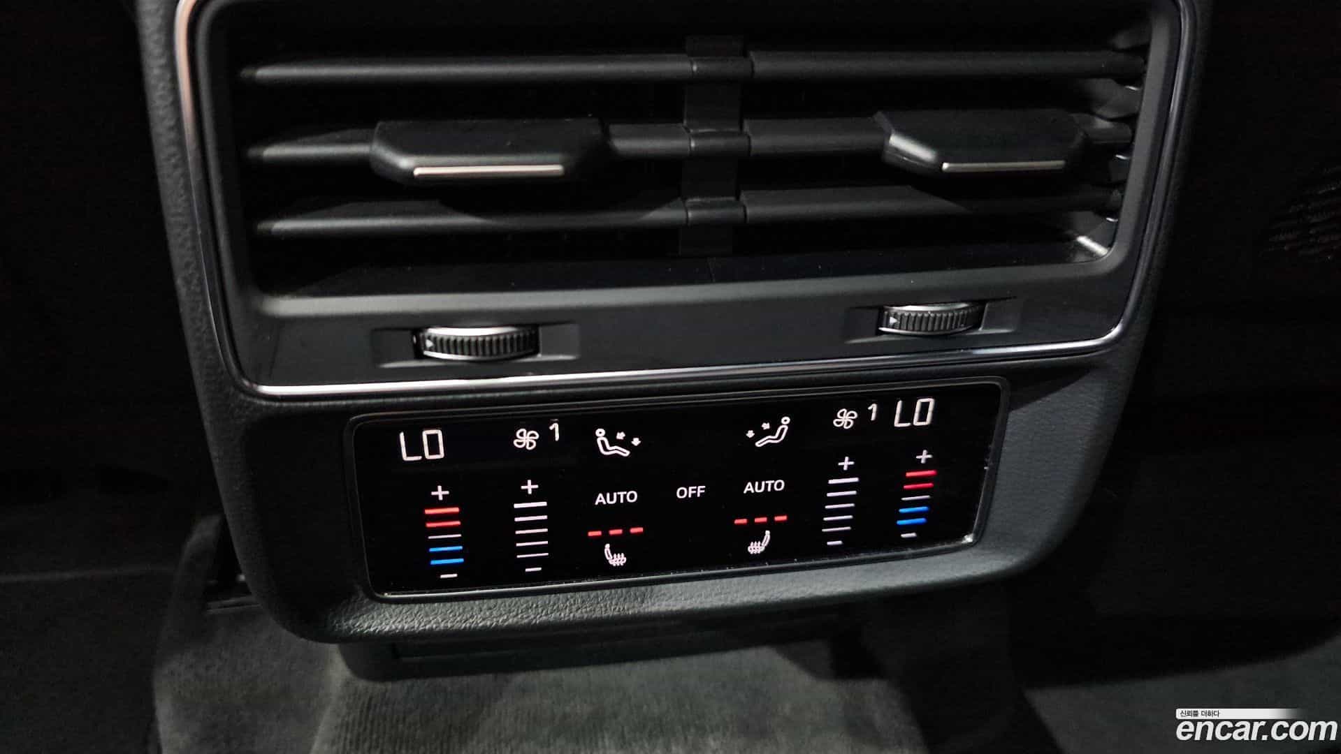 Q7 Audi 2020.4-OPTION-022
