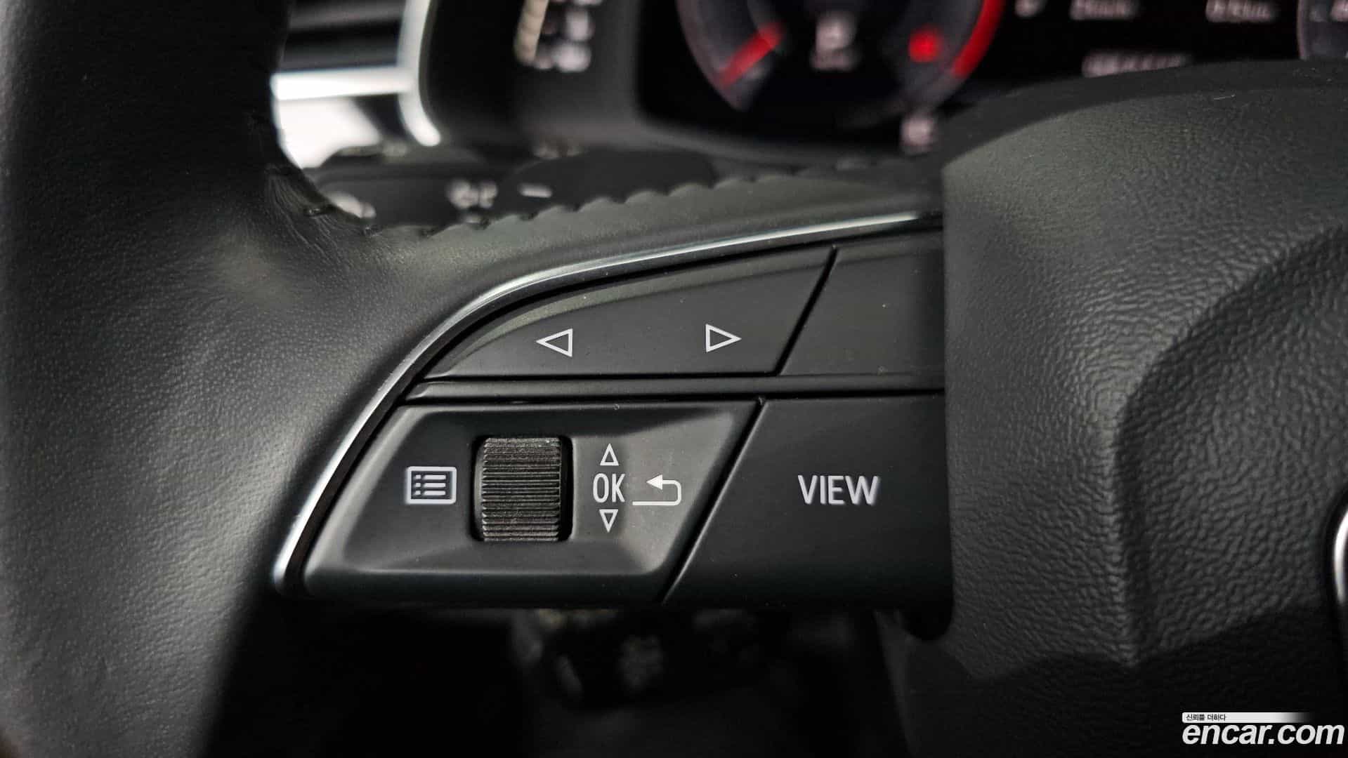 Q7 Audi 2020.4-OPTION-044