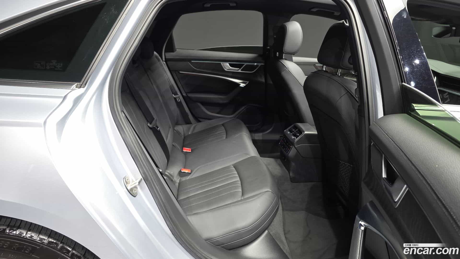 A6 Audi 2020.8-OPTION-016