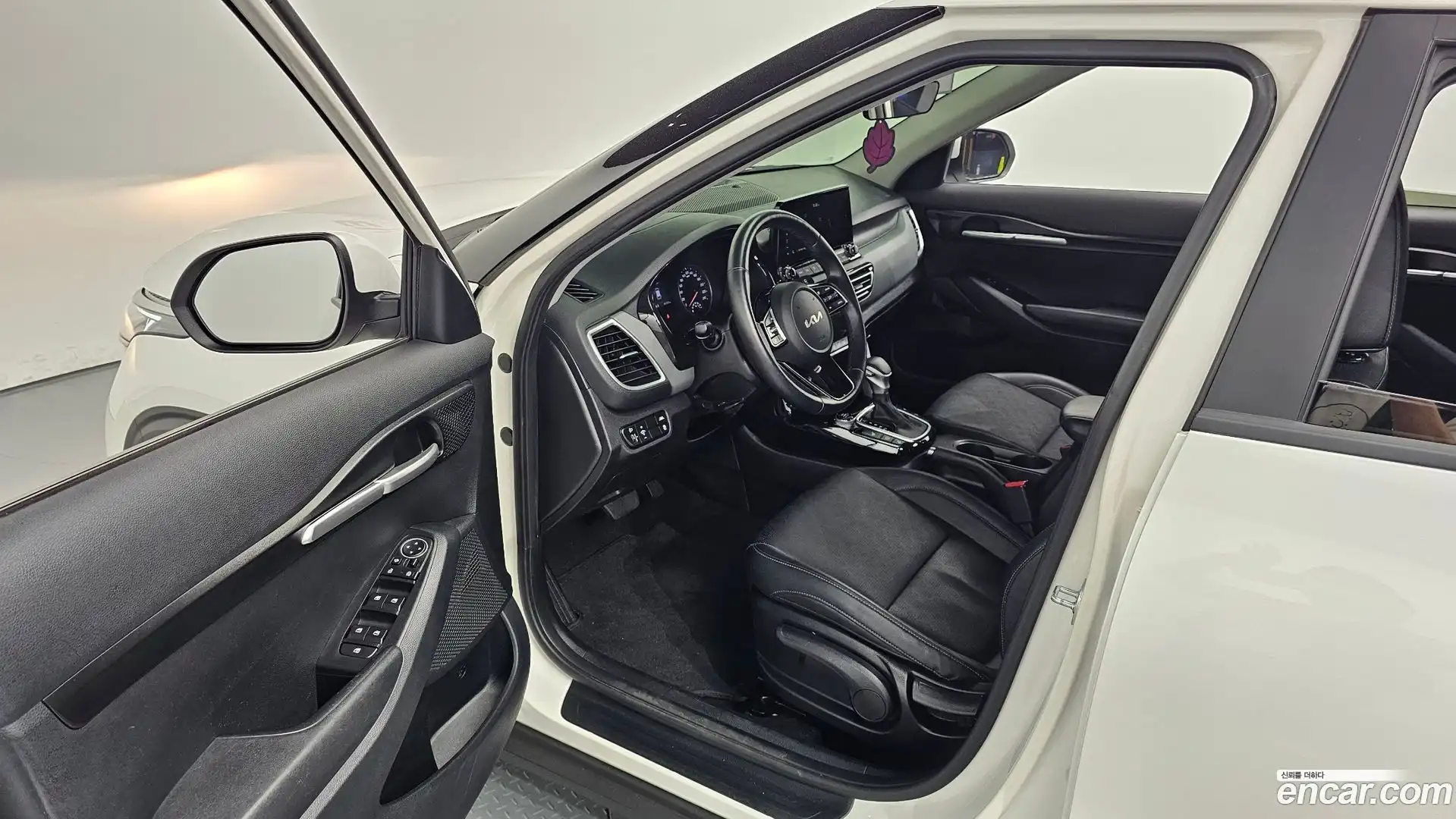 Seltos Kia 2022.2-INNER-010
