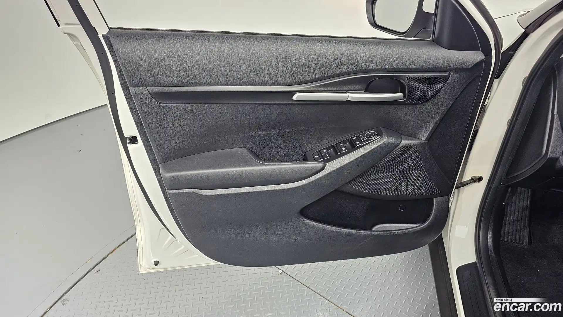 Seltos Kia 2022.2-INNER-034