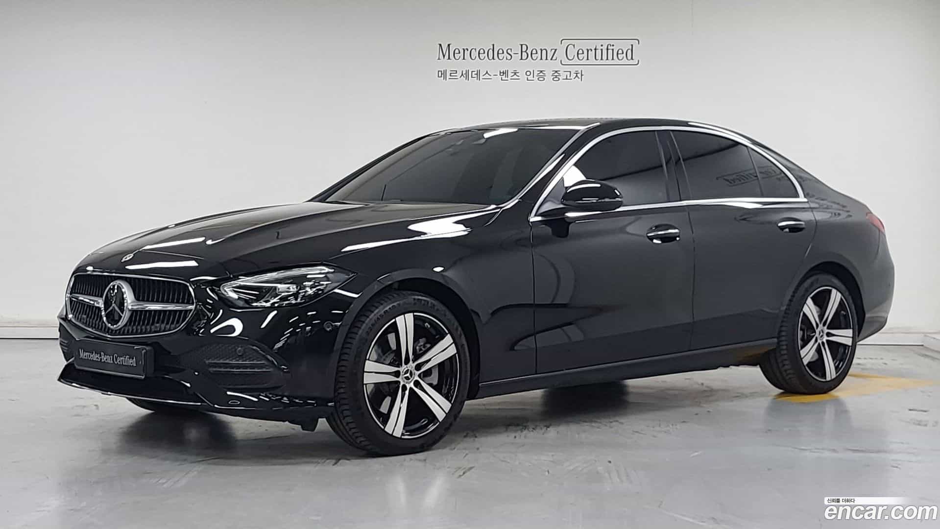 C-Class Mercedes-Benz 2023.11-OUTER-001