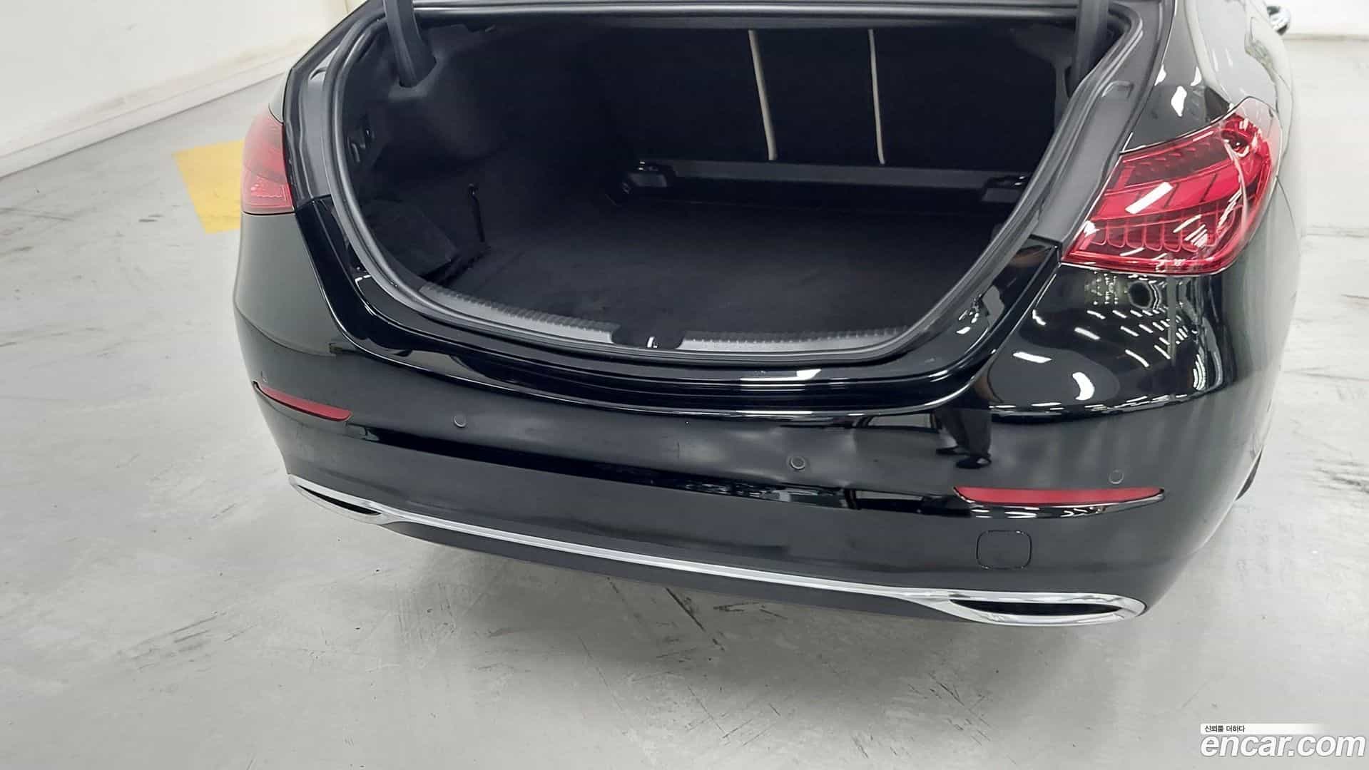 C-Class Mercedes-Benz 2023.11-OPTION-015