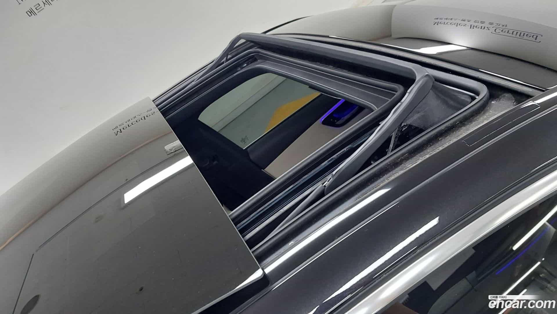 C-Class Mercedes-Benz 2023.11-OPTION-016