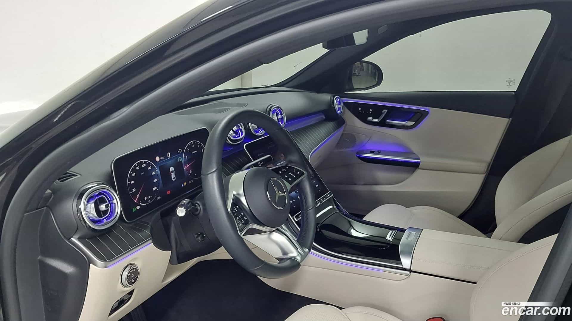 C-Class Mercedes-Benz 2023.11-OPTION-018