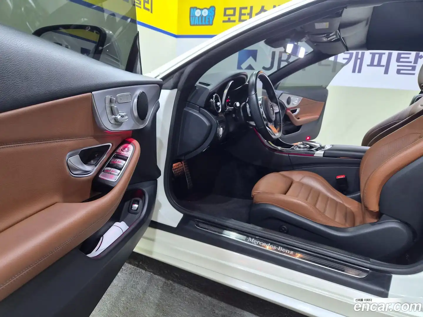 C-Class Mercedes-Benz 2019.9-INNER-008