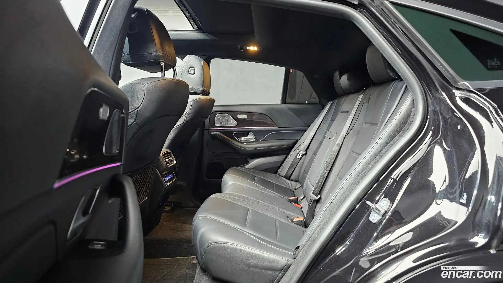 GLE-Class Mercedes-Benz 2020.9-OPTION-016