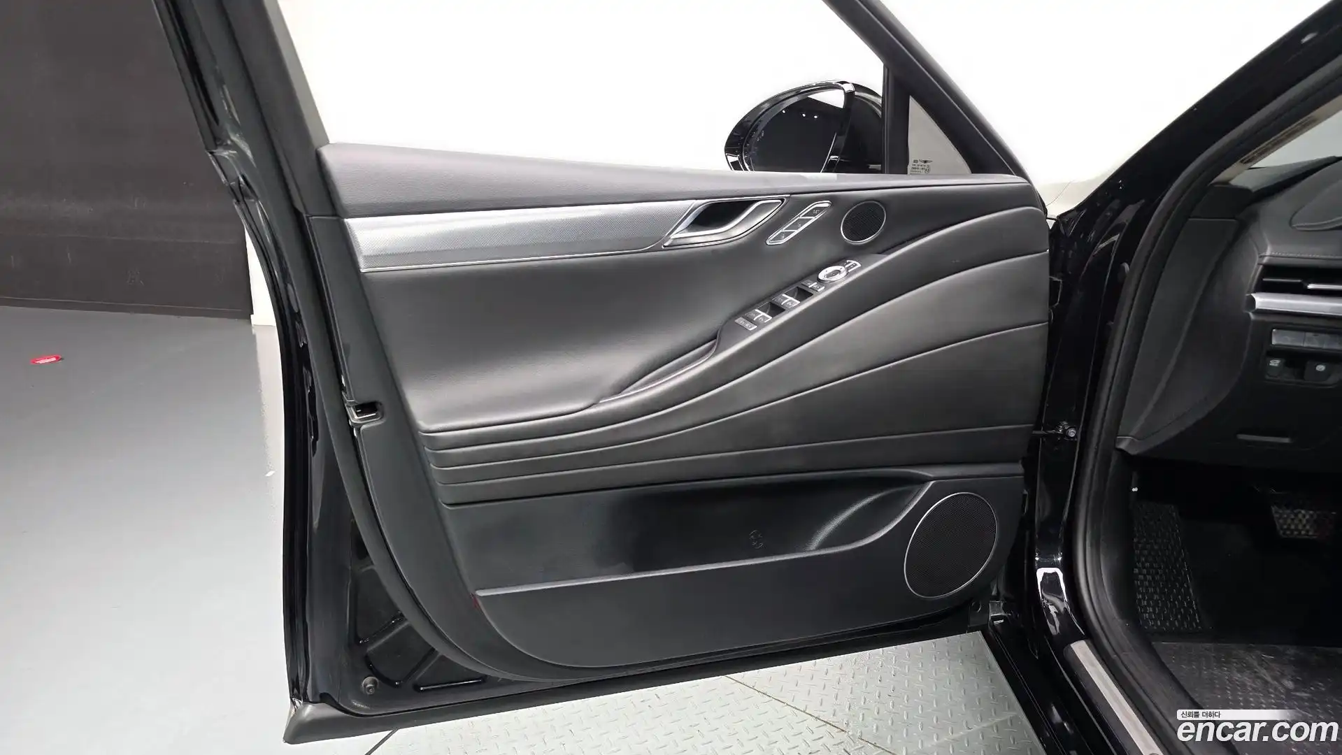 G80 Genesis 2020.5-INNER-034