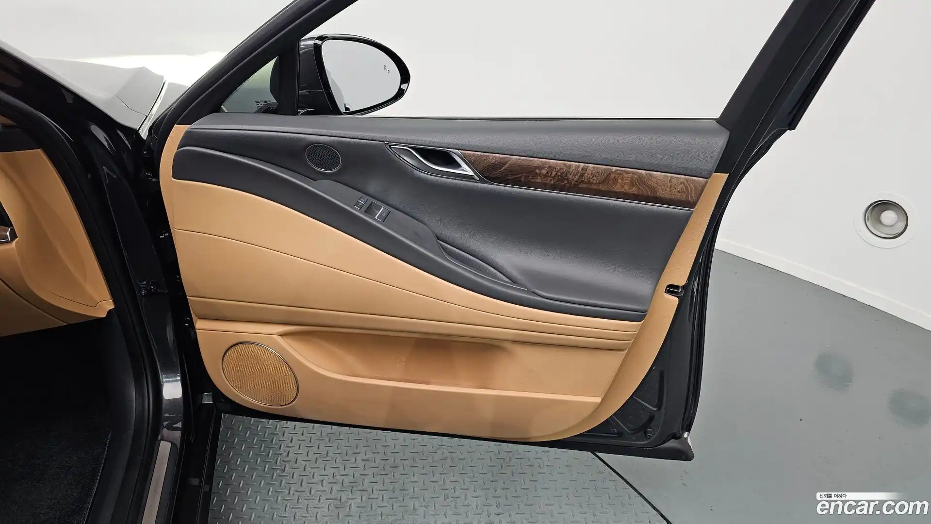 G80 Genesis 2021.3-INNER-034