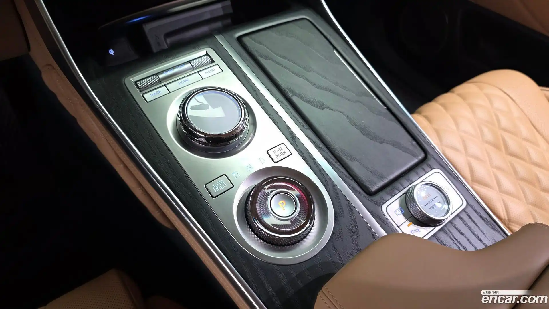 GV80 Genesis 2023.1-INNER-009