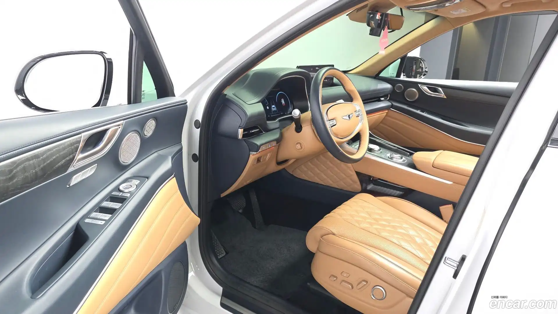 GV80 Genesis 2023.1-INNER-010