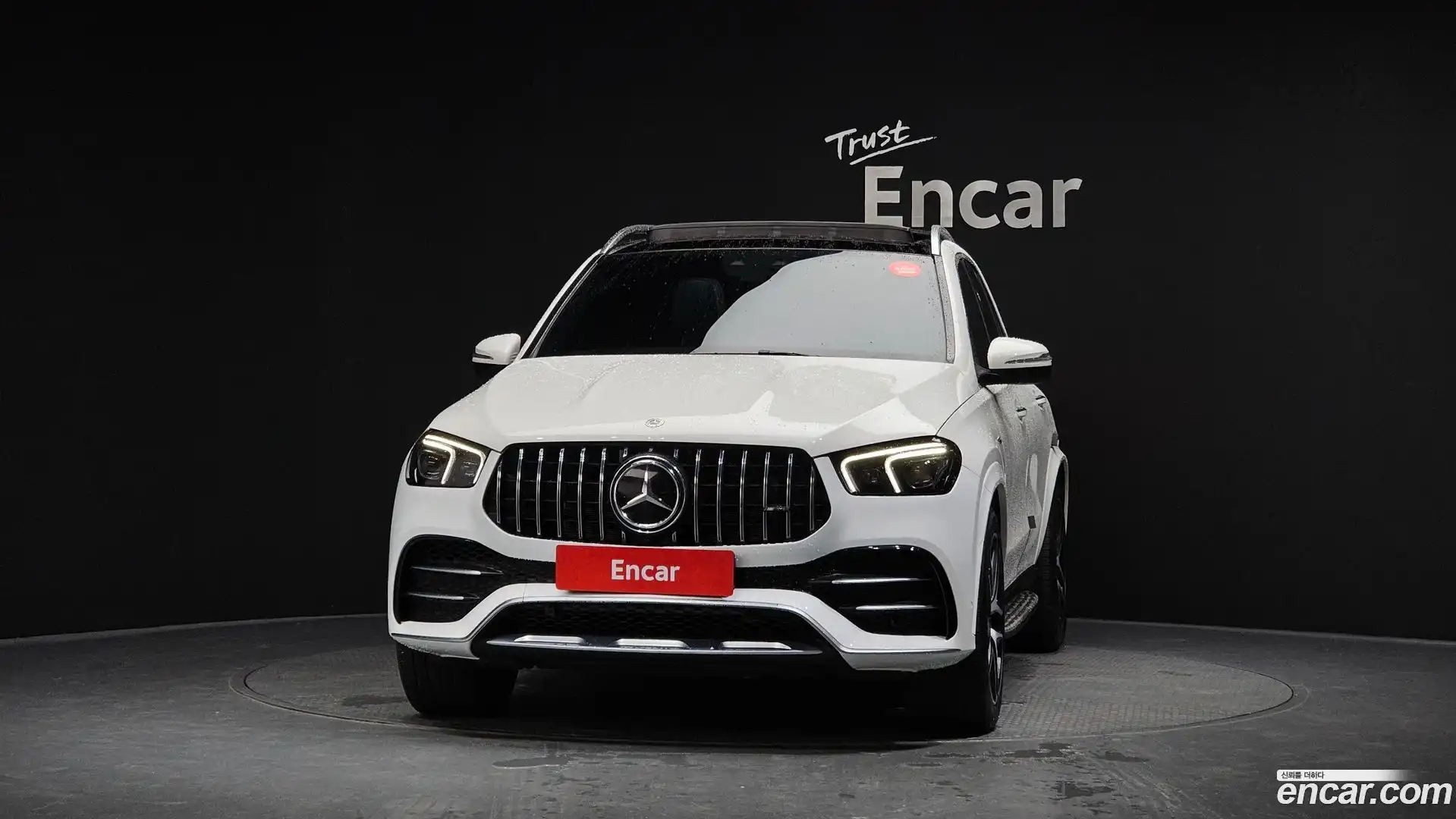 GLE-Class Mercedes-Benz 2021.10-OUTER-003