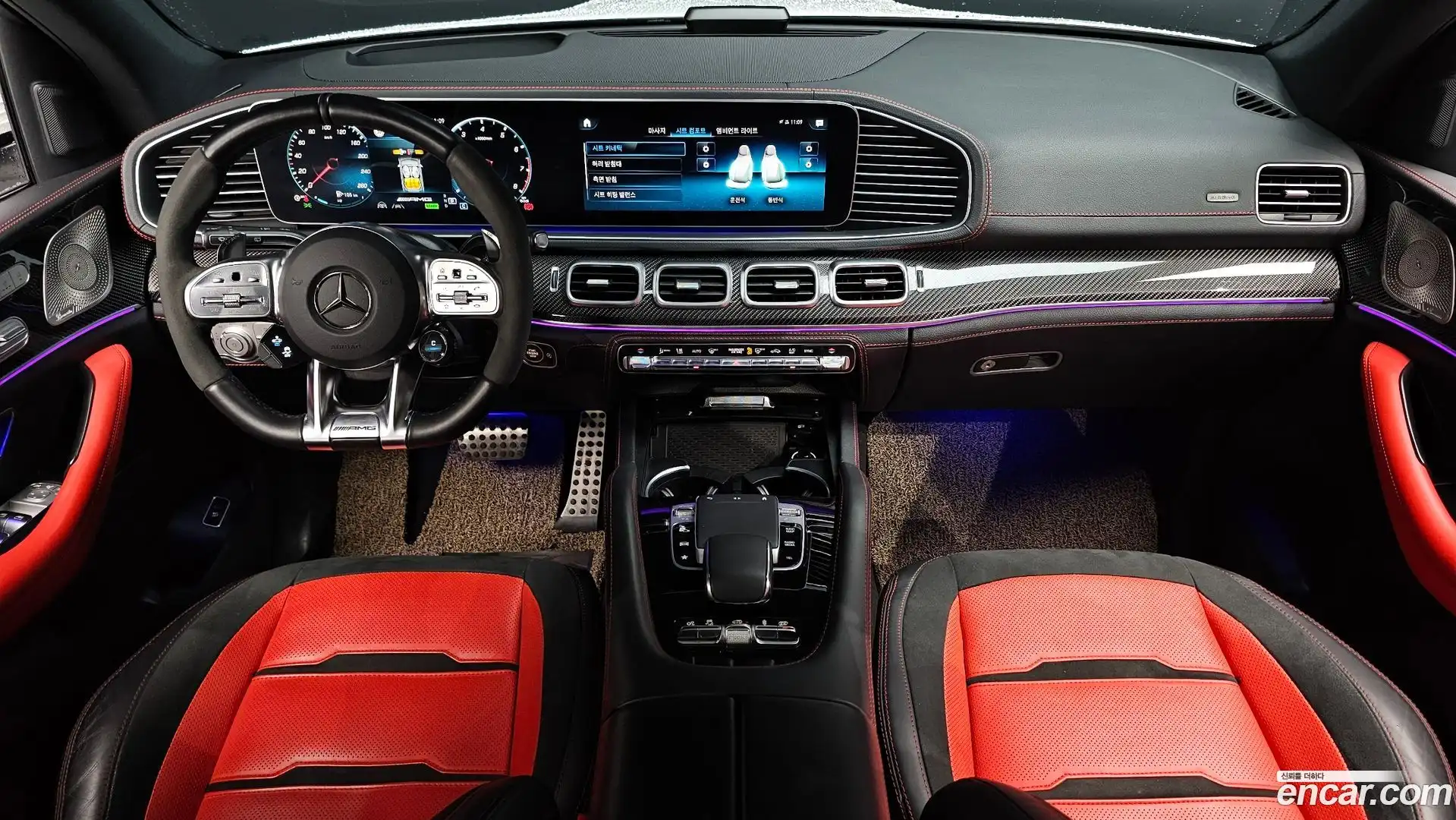 GLE-Class Mercedes-Benz 2021.10-INNER-007