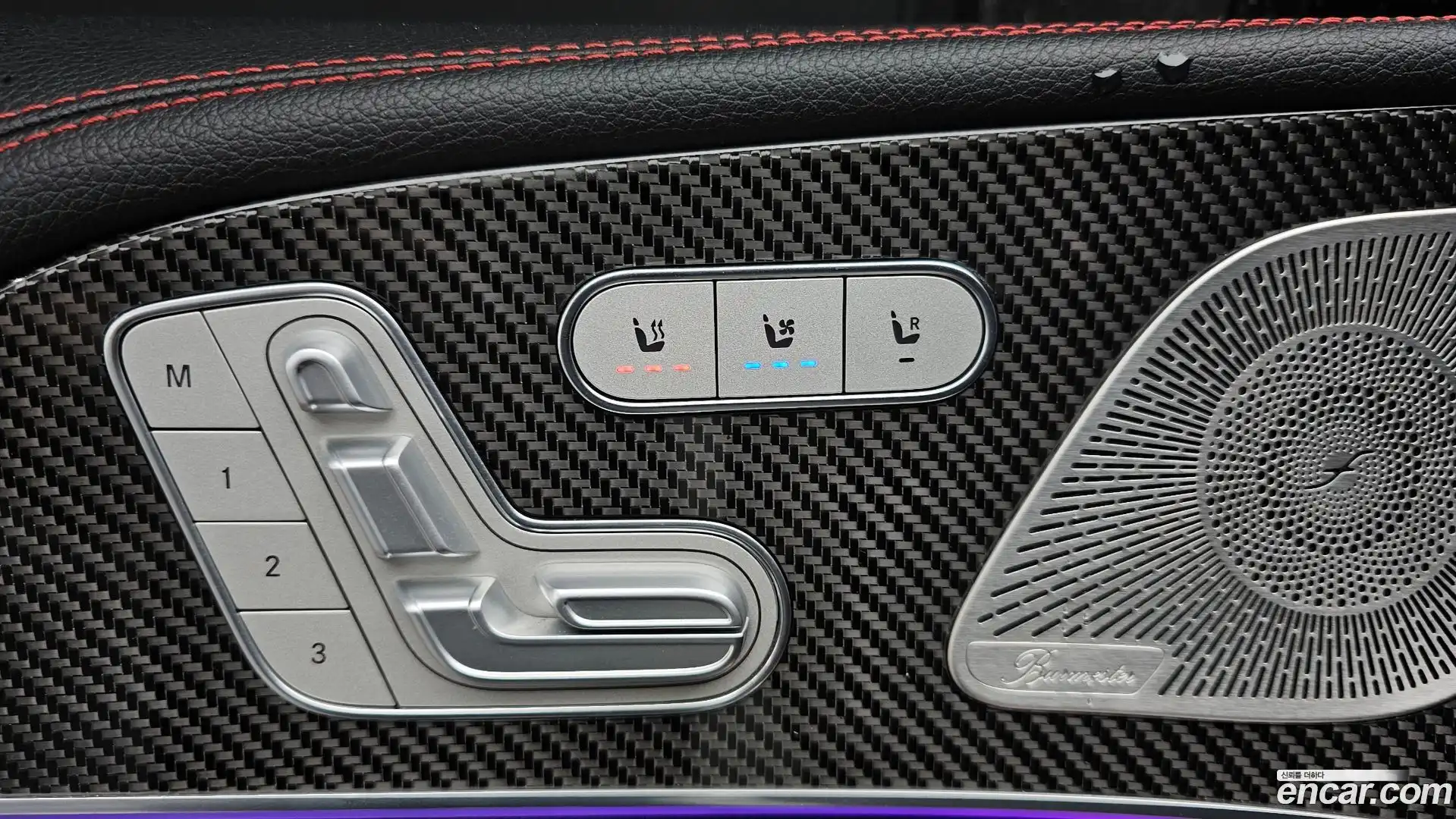 GLE-Class Mercedes-Benz 2021.10-OPTION-024