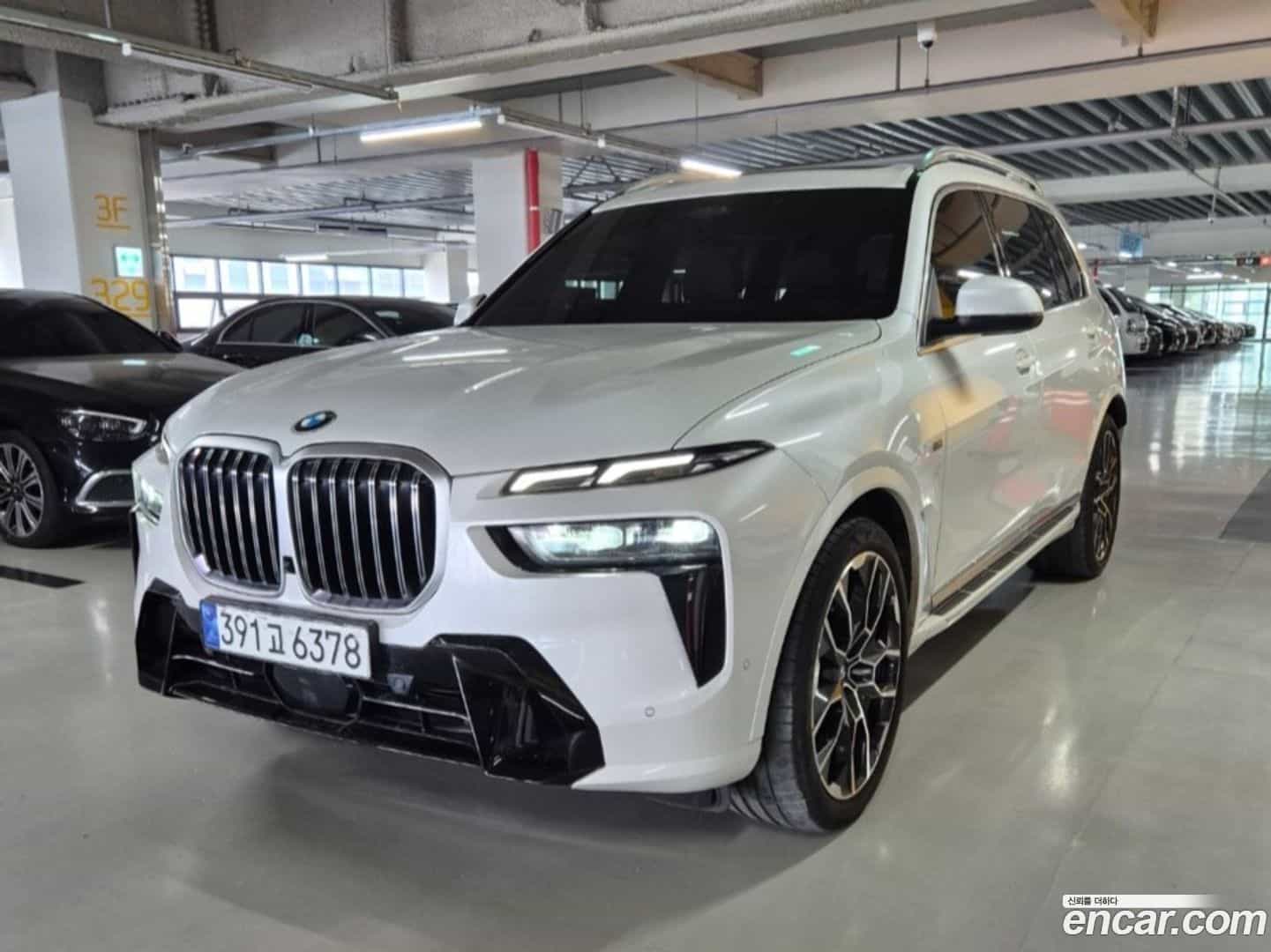 X7 BMW 2023.9-OUTER-001