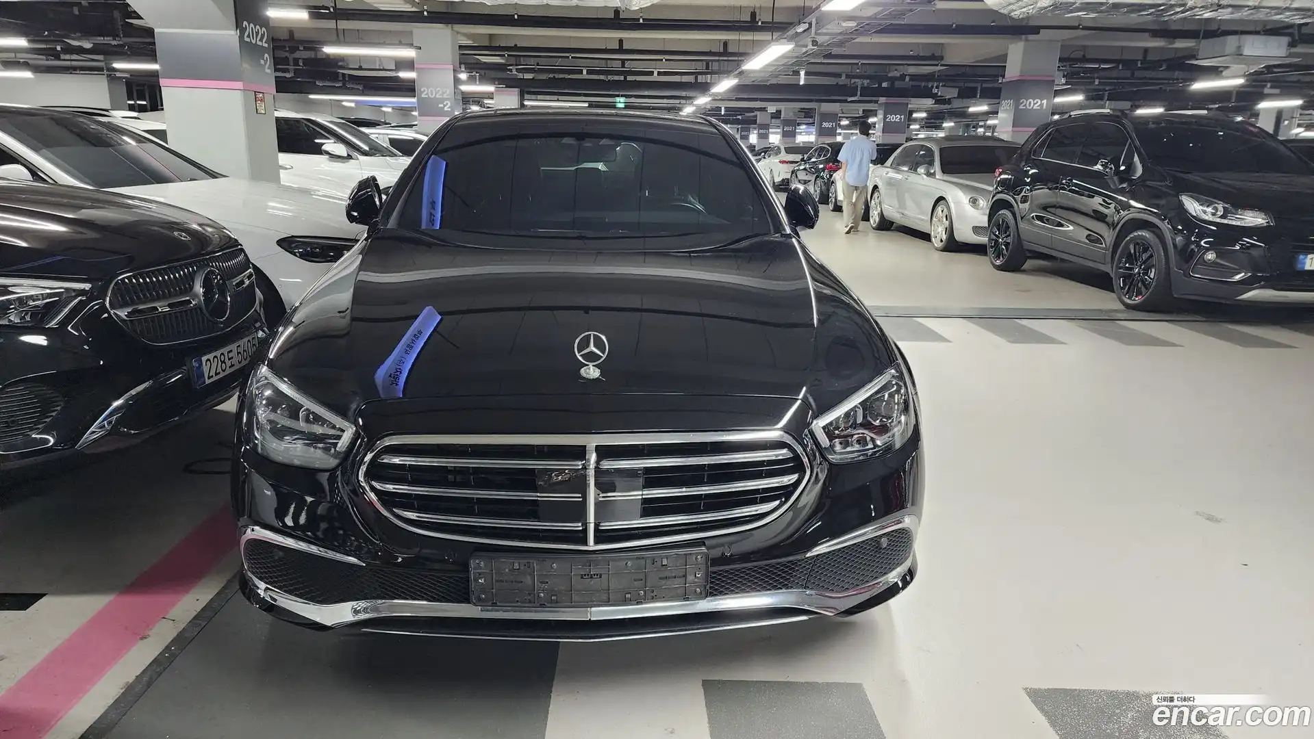 E-Class Mercedes-Benz 2021.8-OUTER-002