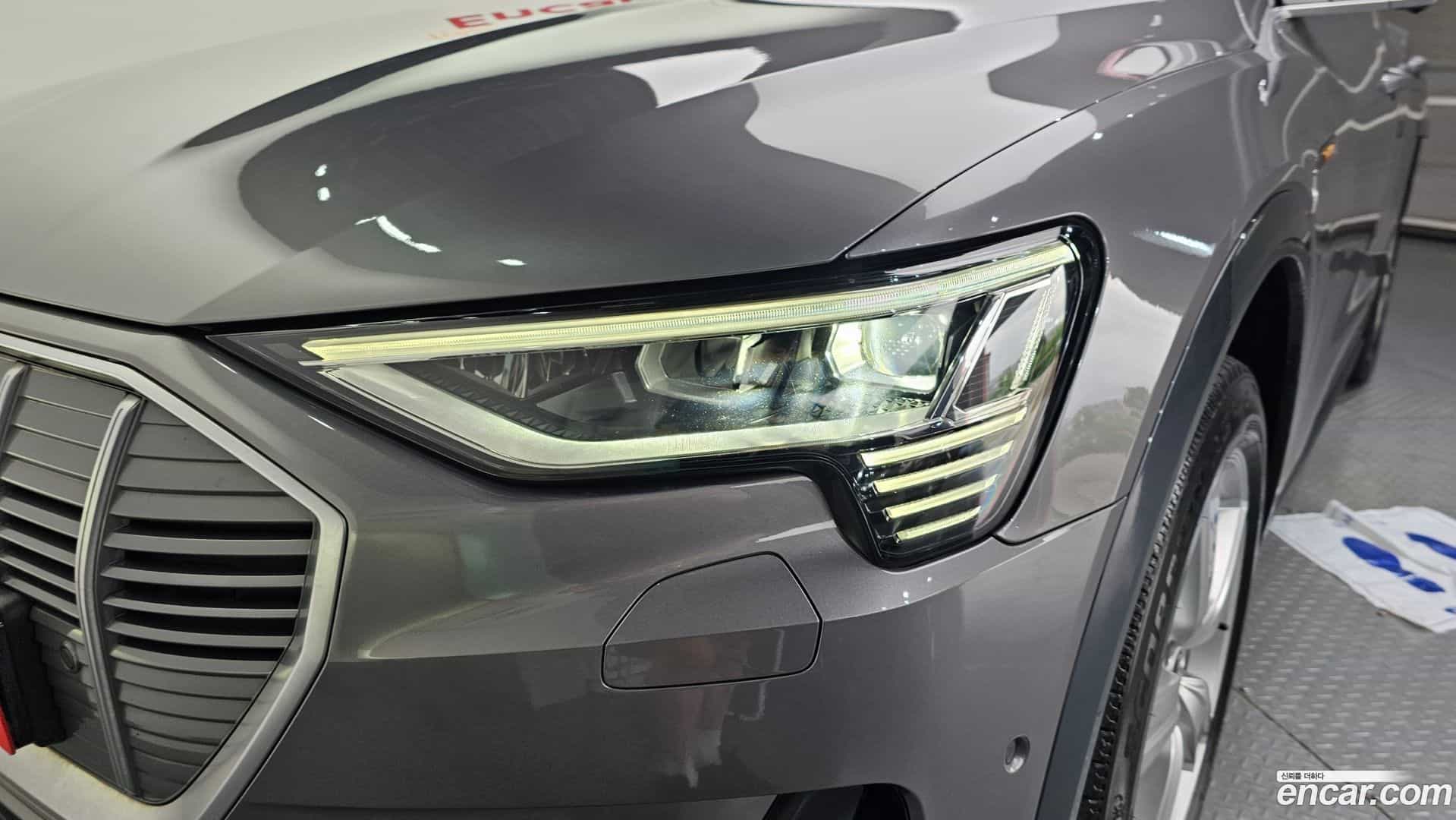 e-tron Audi 2021.6-OUTER-032