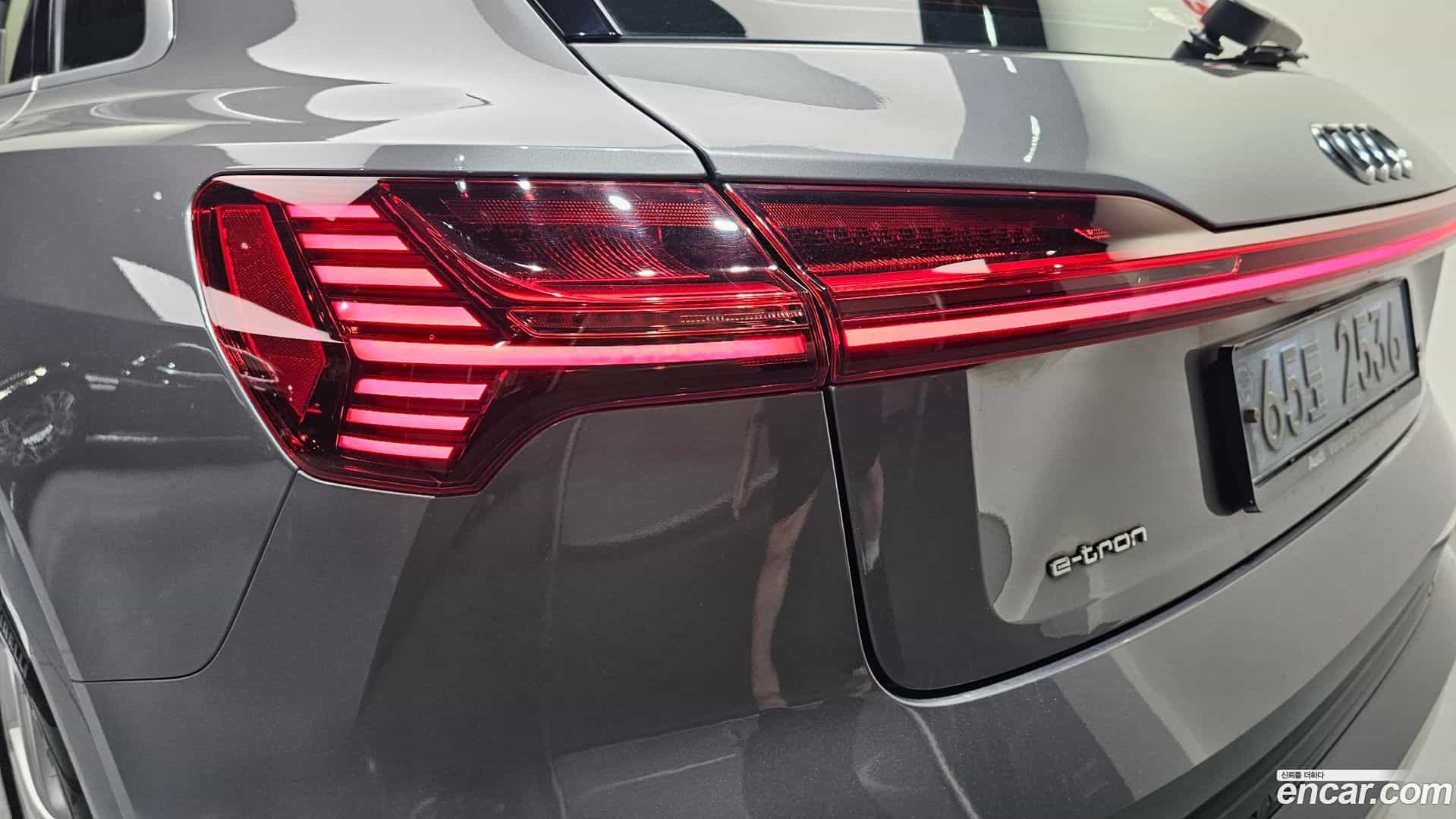 e-tron Audi 2021.6-OUTER-033