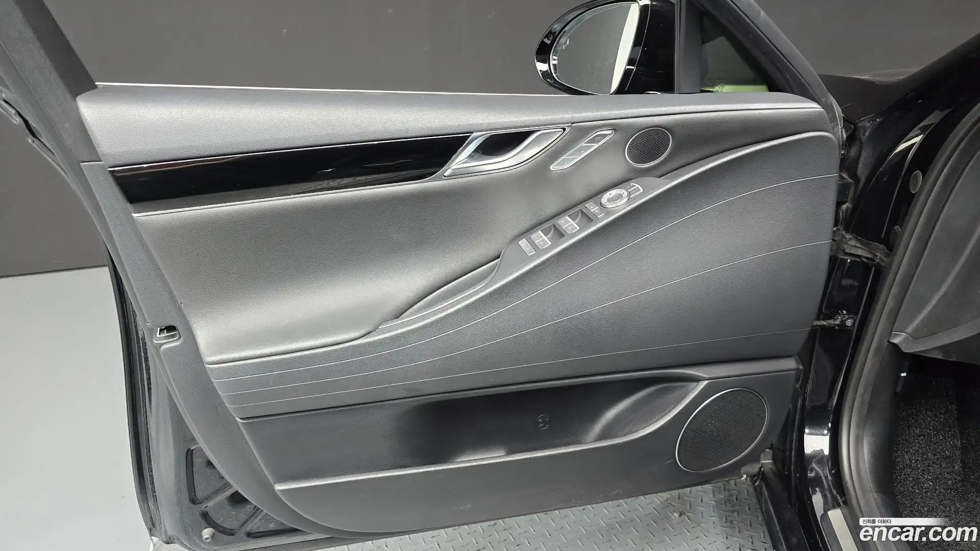G80 Genesis 2020.5-INNER-034